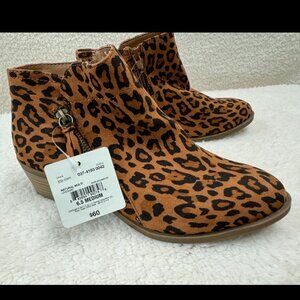 ARIZONA JEAN CO Women's Cheetah Ankle Boots Size 6.5 Memory Foam NEW no box